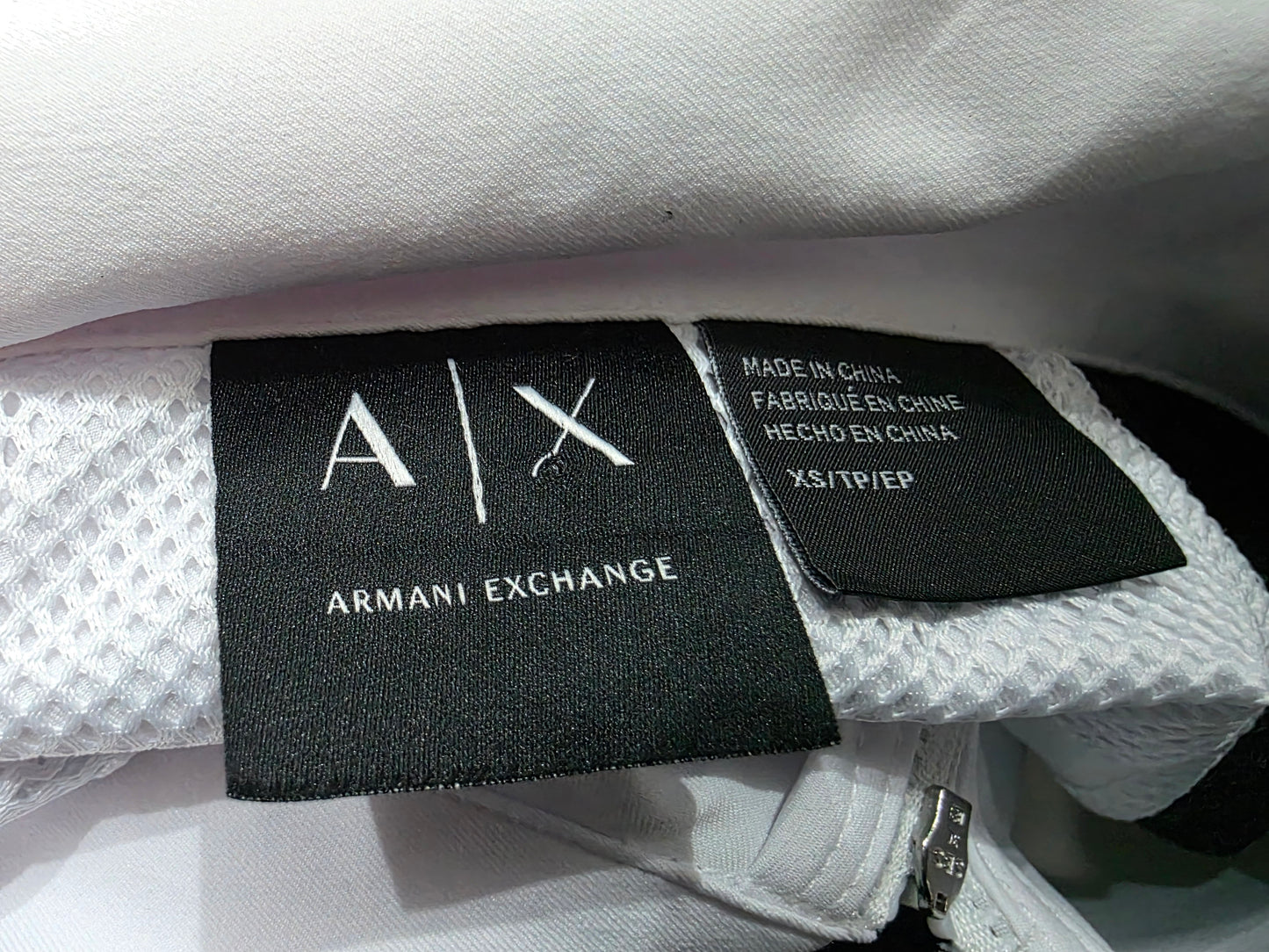 Playera Polo Armani Exchange Xchico Xs Blanca Y Negro