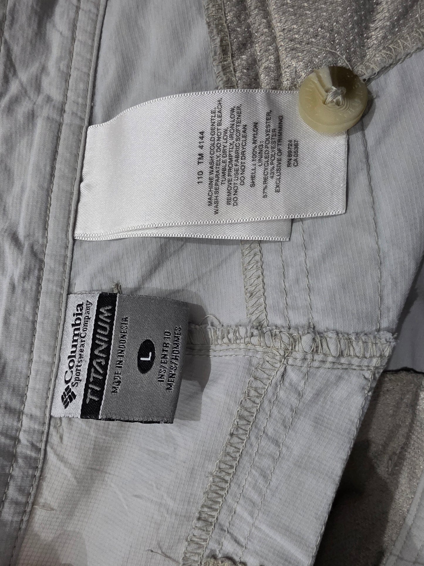 Bermuda Columbia Titanium Grande L Gris