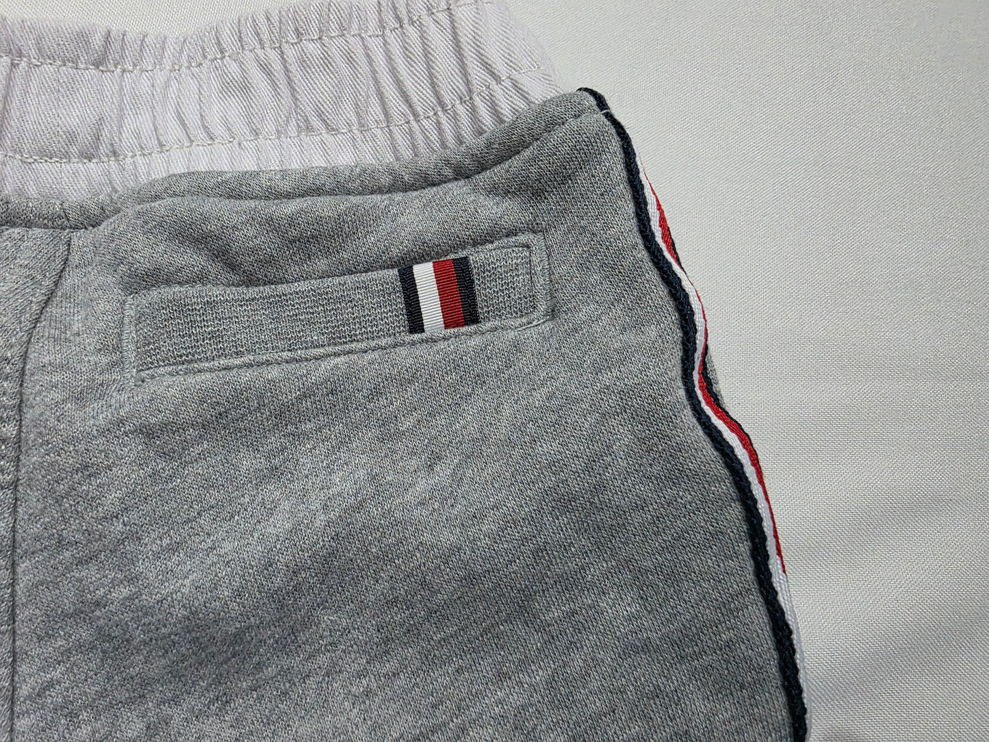 Pants Tommy Hilfiger Bebe 3 A 6 Meses Gris