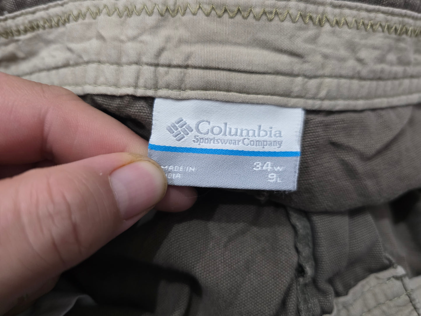 Bermuda Columbia Talla 34 Cafe