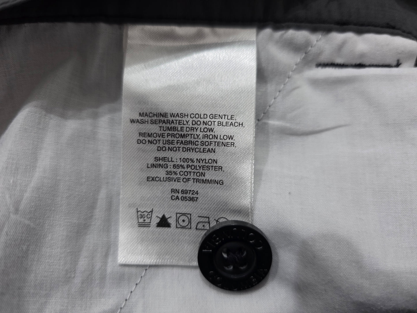 Bermuda Columbia Gris Talla 40