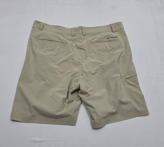 Bermuda Columbia Talla 40 Beige