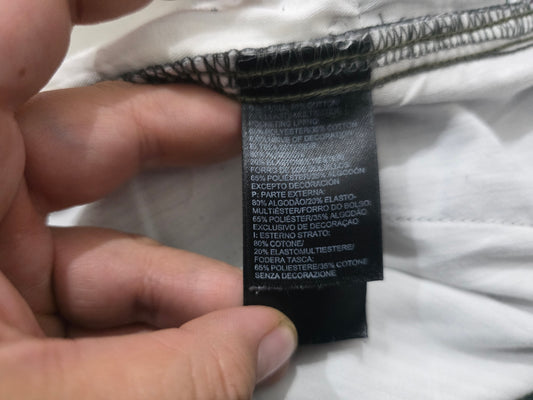 Bermuda The North Face Talla 36 Lineas Gris Negro