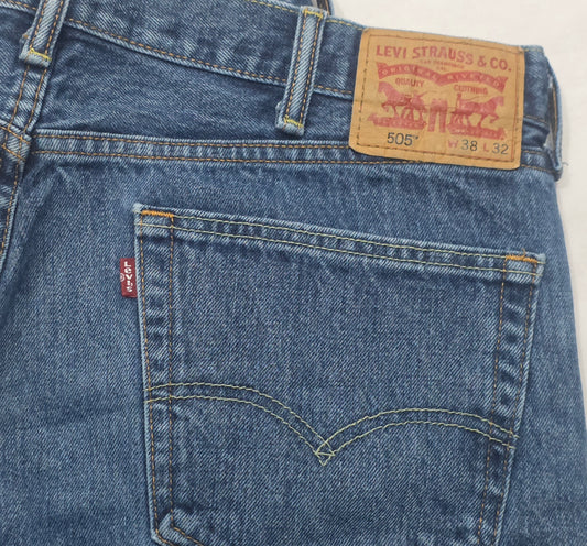 Pantalon Recto Levis 505 38x32 Azul (Usado)