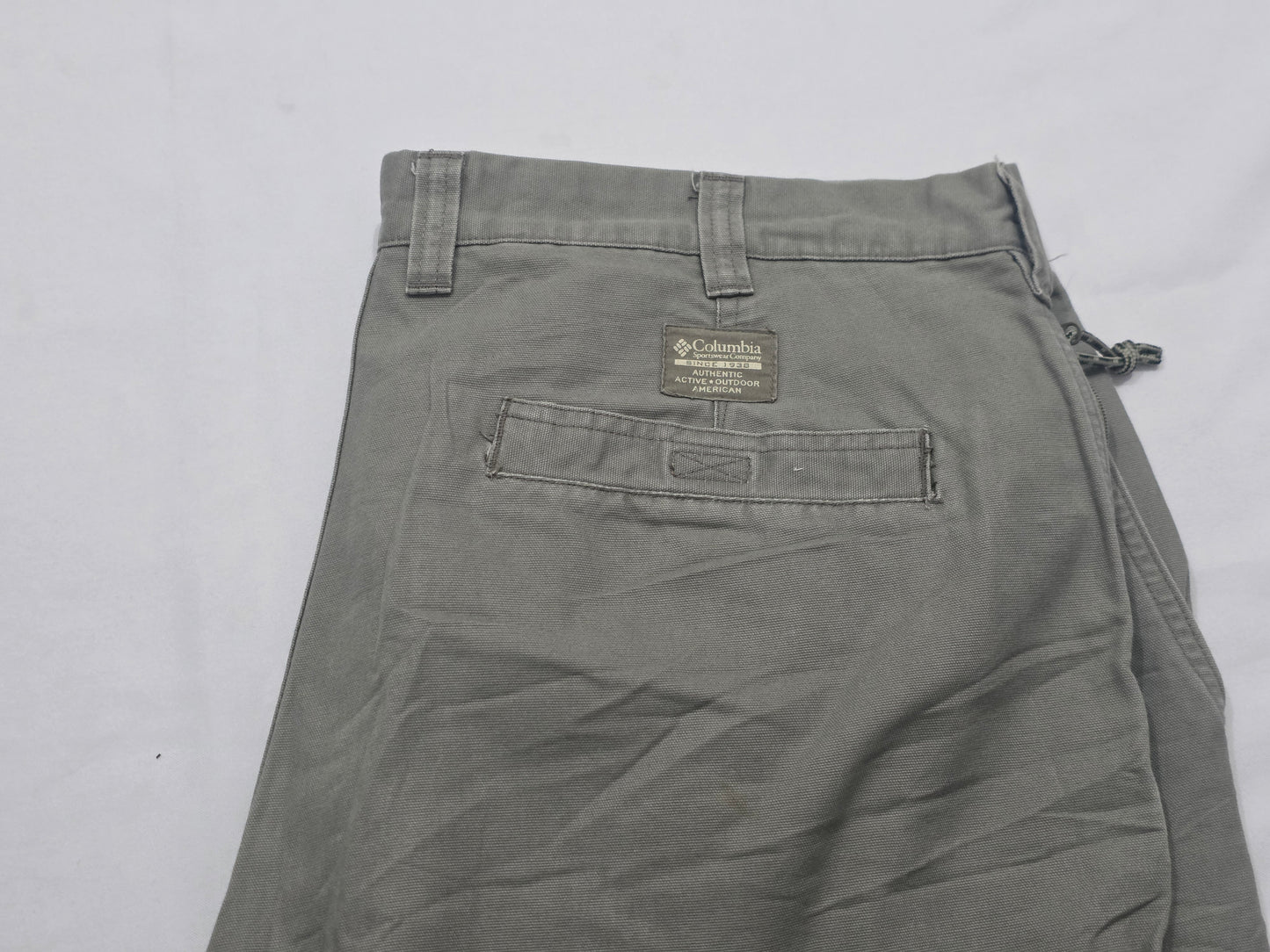 Pantalon Columbia 38 Verde