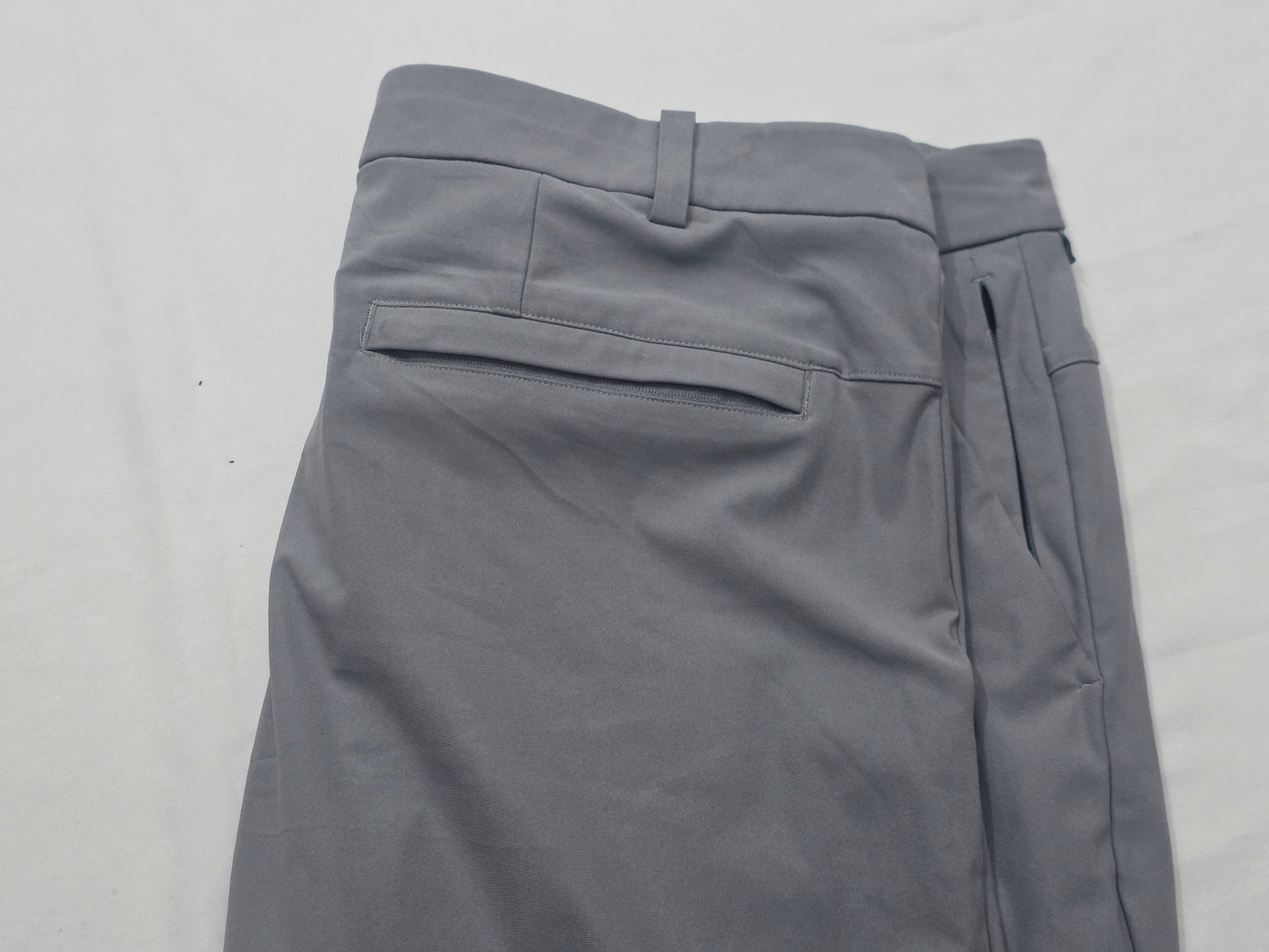 Pantalon Deportivo Recto Lululemon 38 Gris