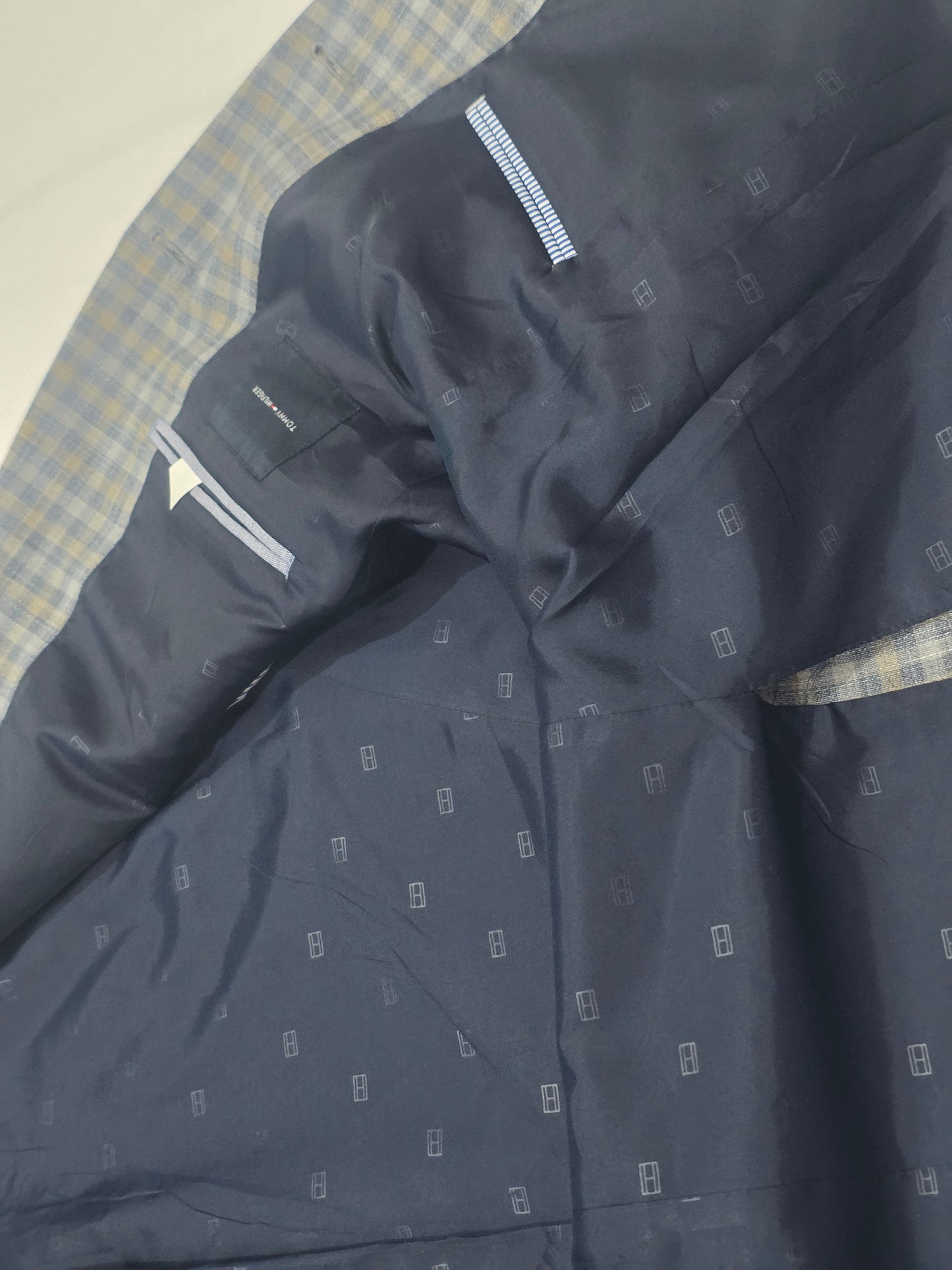 Saco Tommy Hilfiger 40s Cuadro Gris Y Cafe