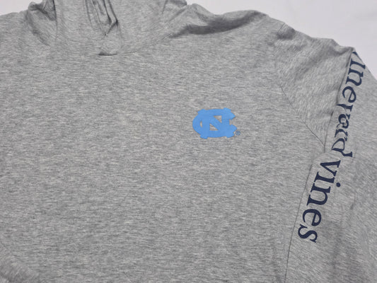 Playera Con Gorro Vineyard Vines Xgrandexl Gris Manga Larga