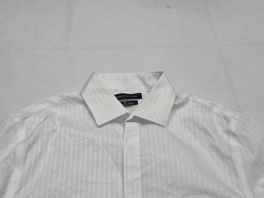 Camisa Tommy Hilfiger Mediana M 15 1/2 34-35 Blanca Slimfit (NUEVA)