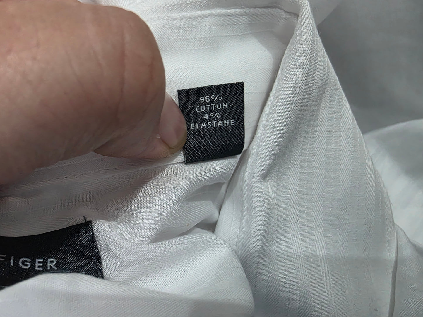 Camisa Tommy Hilfiger Mediana M 15 1/2 34-35 Blanca Slimfit (NUEVA)