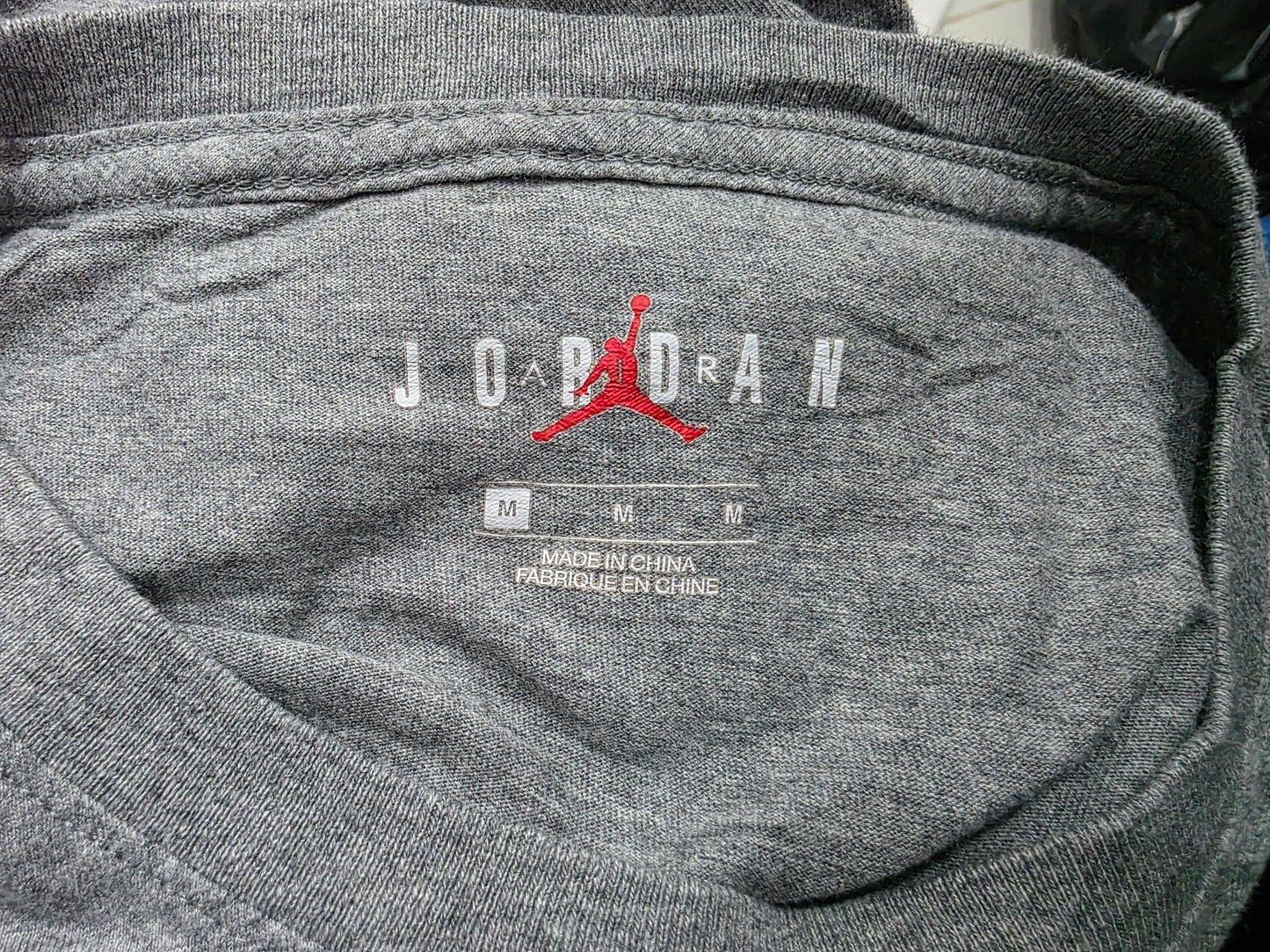 Playera Jordan Air Wings Mediana M Gris (Usado)