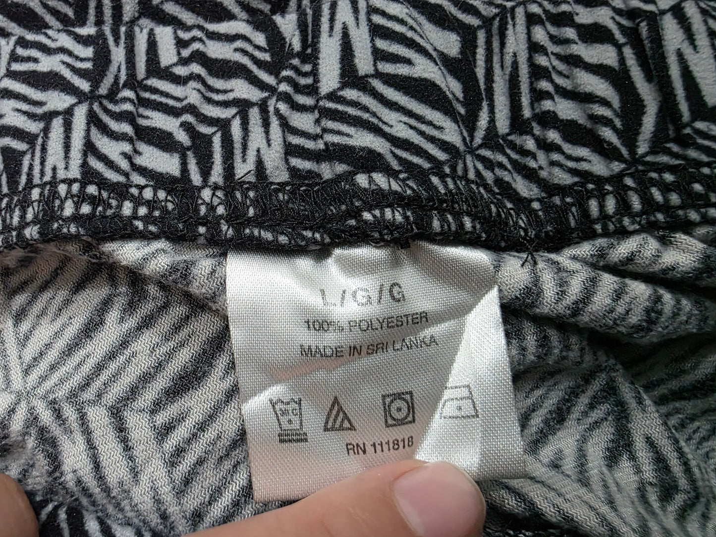 Pijama Michael Kors Grande L Gris Negro Letras (Usado)