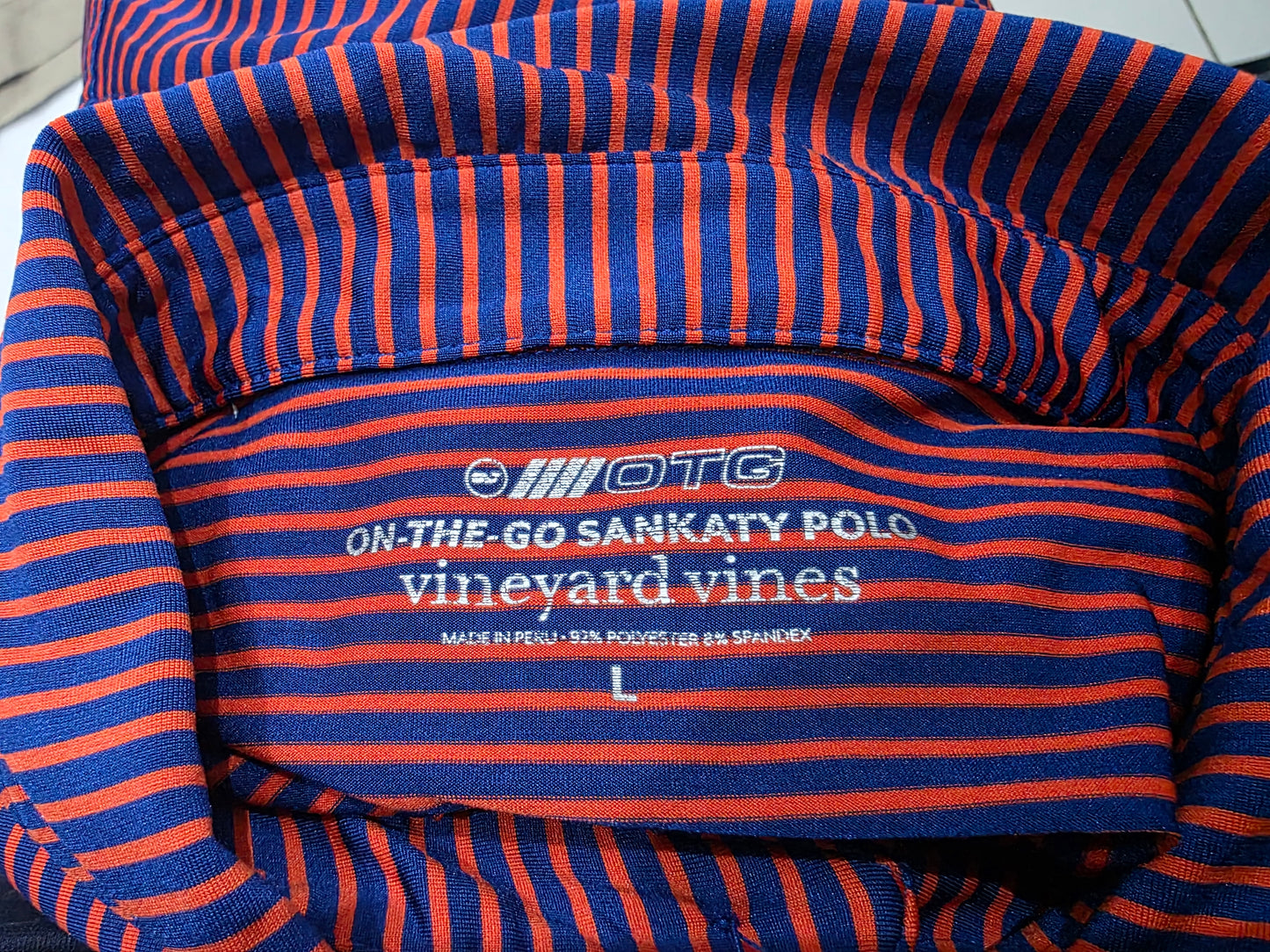 Playera Polo Vineyard Vines Otg Azul Y Rojo Lineas (Usado)