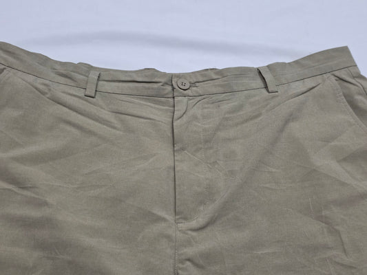 Bermuda Columbia Talla 40 Cafe Performance (Usado)