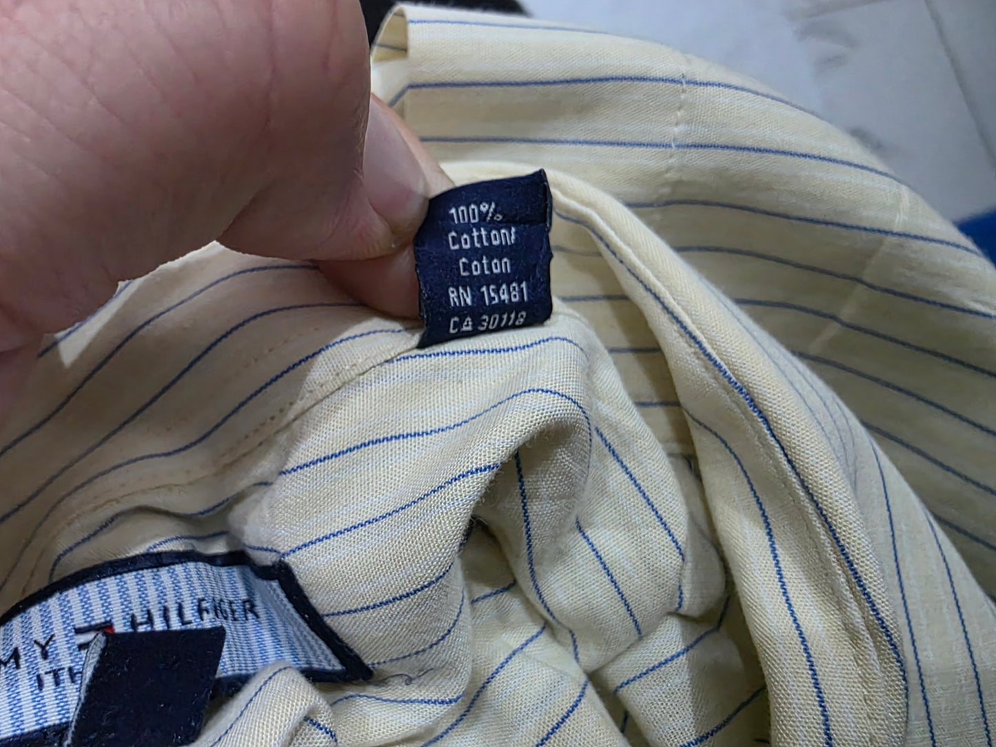 Camisa Tommy Hilfiger Mediana M Amarillo Opaco Lineas (Usado)