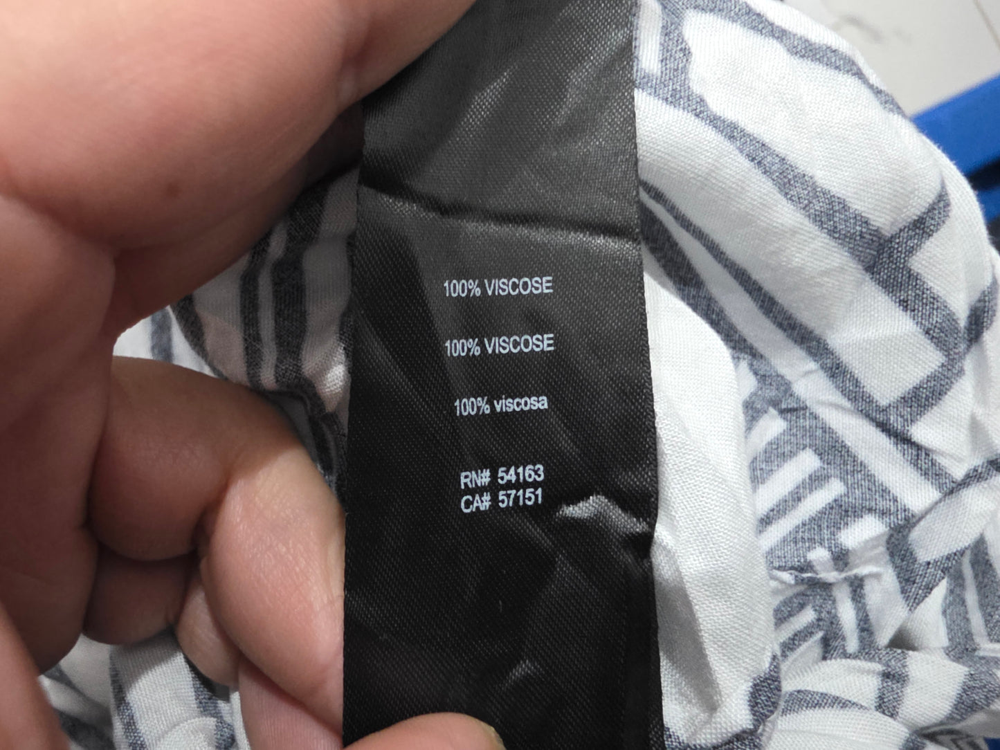 Camisa Karl Lagerfeld Xxl Blanco Y Negro Figuras (Usado)