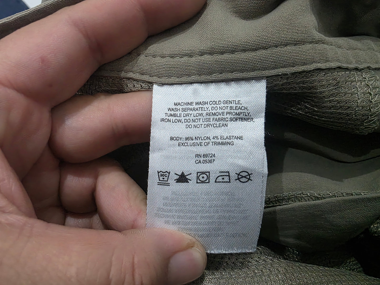 Pantalon Columbia Omni Shield Cafe 38x30 Recto (Usado)