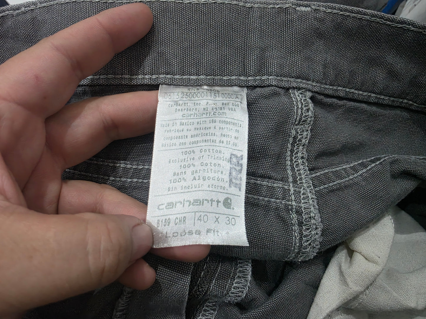 Pantalon Carhartt 40x30 Loose Fit Gris Deslavado (Usado)