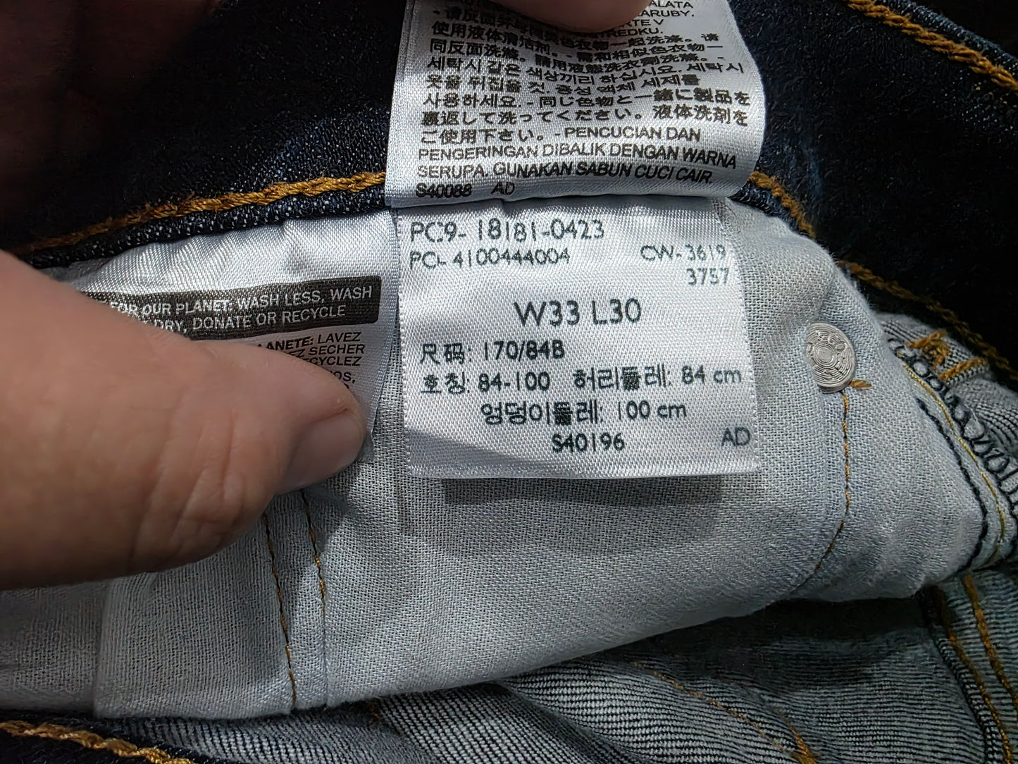 Pantalon Levis 541 33x30 Recto Azul Marinoi (Usado)