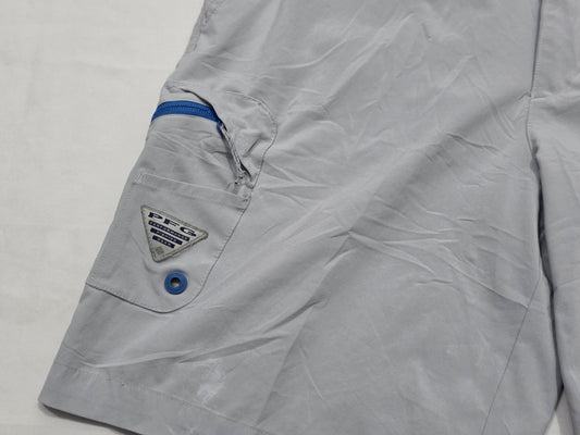 Bermuda Columbia Talla 36 Gris (Usado)