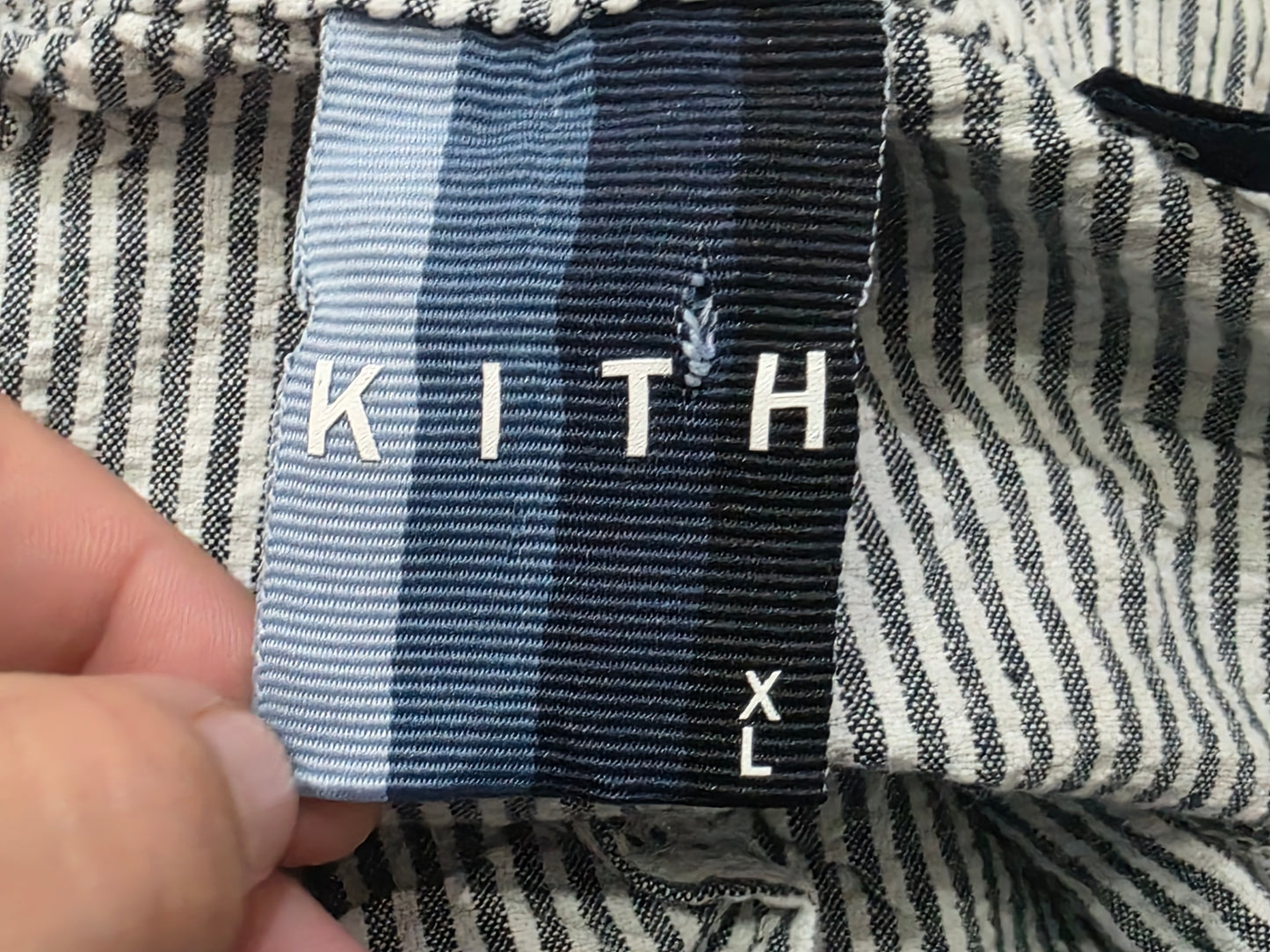 Pantalon Tipo Jogger Kith Lineas Blancas Xl