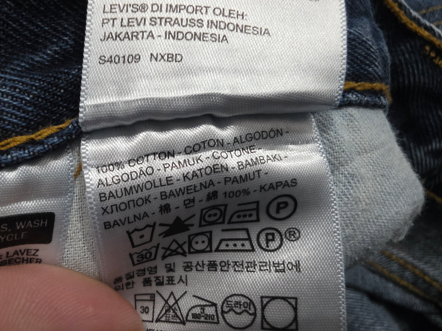 Pantalon Recto Levis 505 36x29 Azul (Usado)