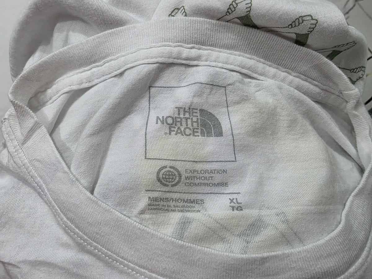 Playera The North Face Xgrande Xl Blanca Manga Larga (Usado)