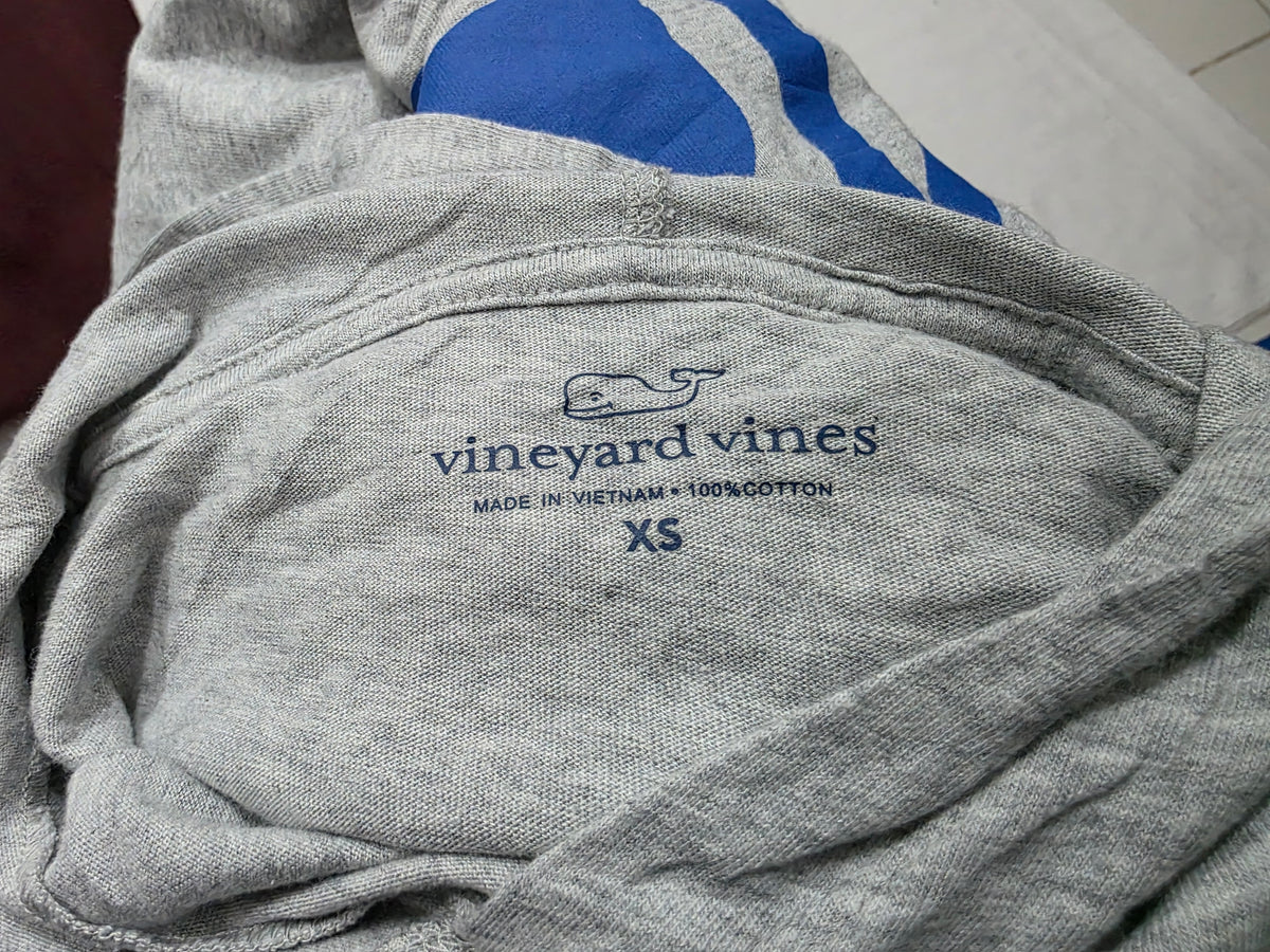 Playera Con Gorro Vineyard Vines Xchico Xs Gris (Usado)