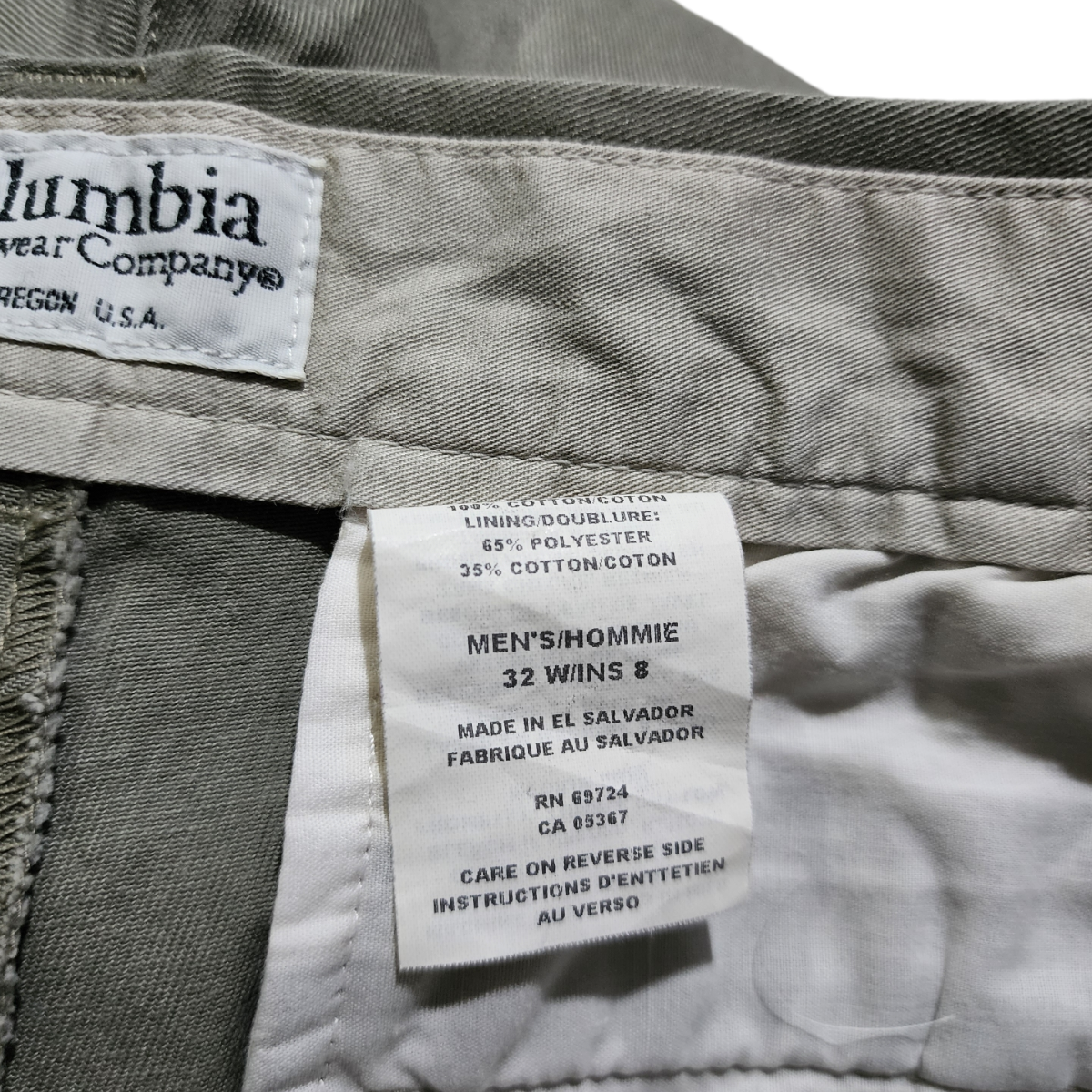 Bermuda Columbia Talla 32 Verde Deslavado