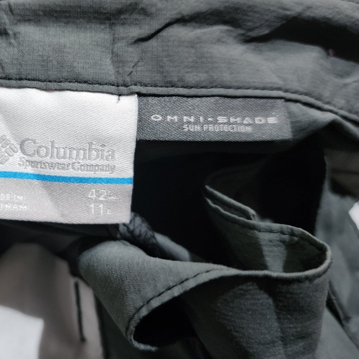 Bermuda Columbia Talla 42x11 Gris Omnishade