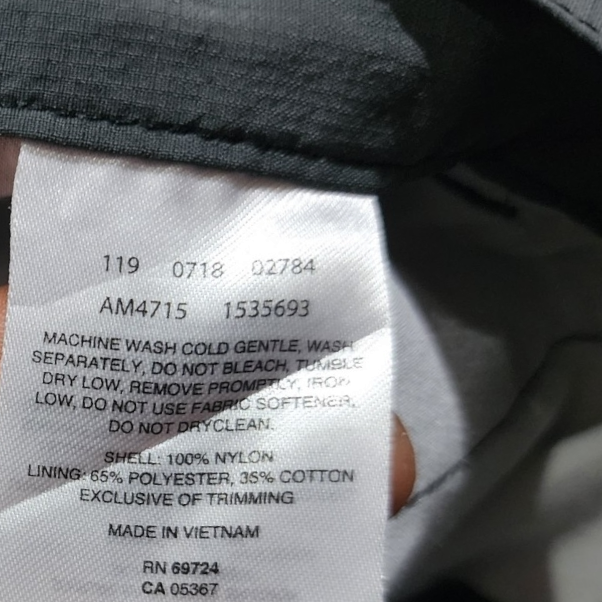Bermuda Columbia Talla 42x11 Gris Omnishade