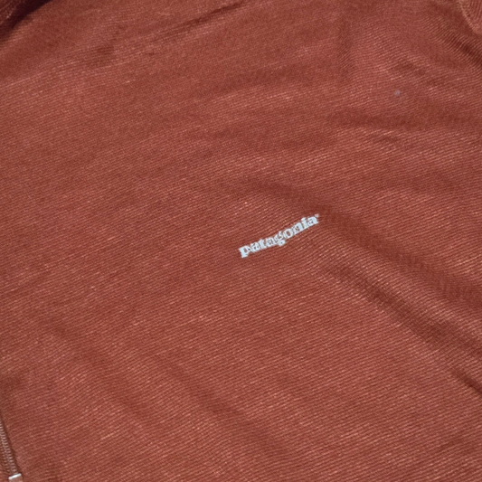 Playera Manga Larga Patagonia Xgrande Naranja medio cierre
