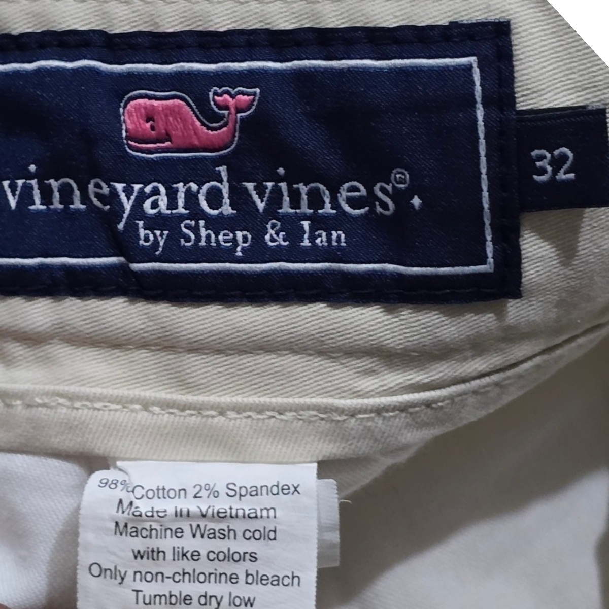 Bermuda Vineyard Vines Talla 32 Beige