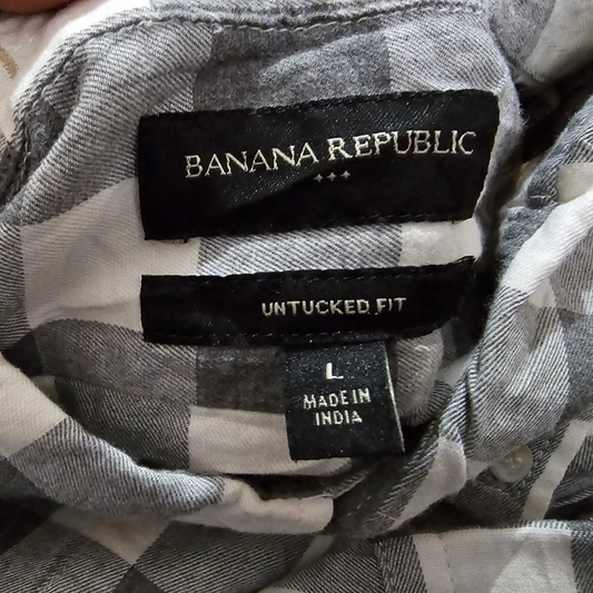 Camisa Banana Republic Grande L Untucked Fit Cuadro Gris