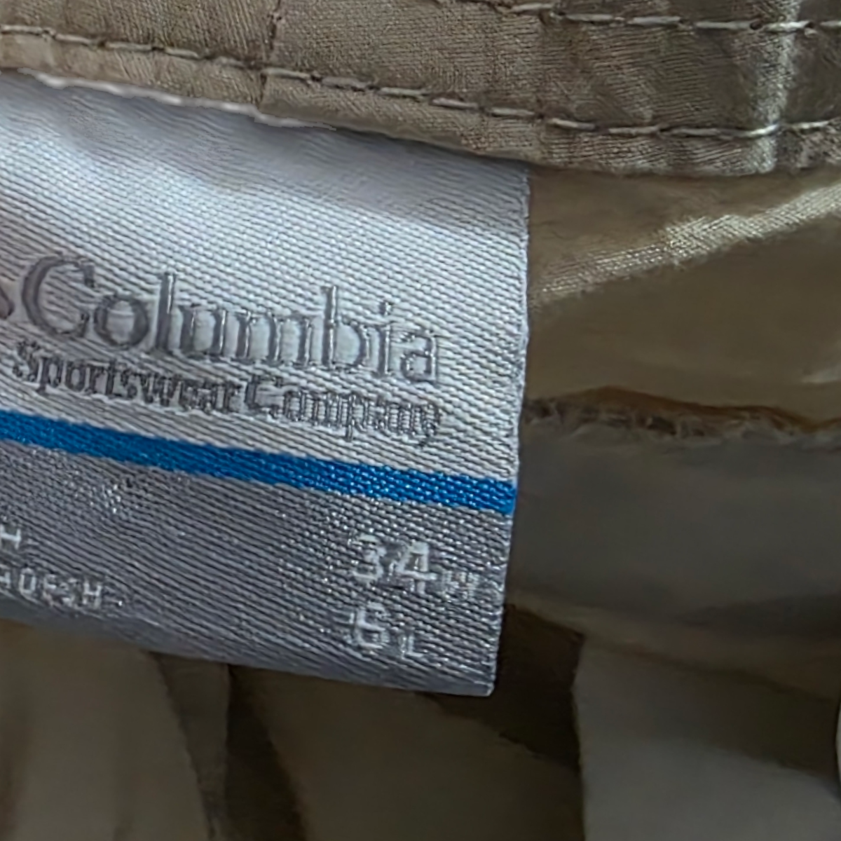 Bermuda Columbia Talla 34 Cafe