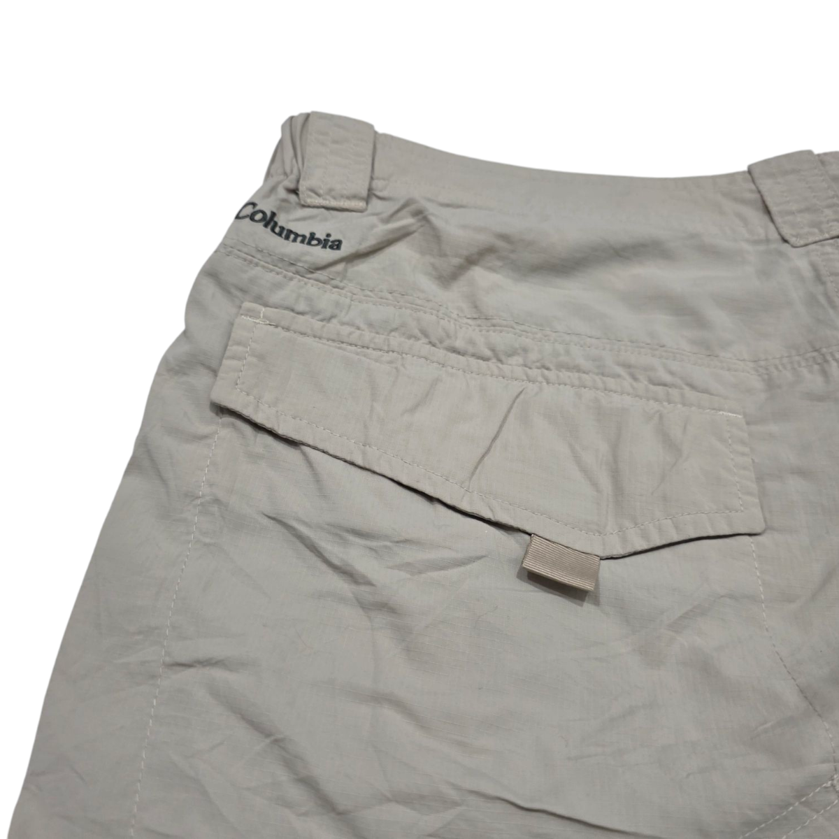 Short Columbia Talla 38 Beige