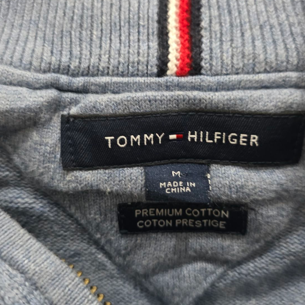 Sueter Tommy Hilfiger Medianao M Azul Metalico