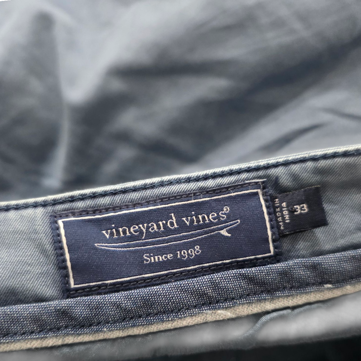 Bermuda Vineyard Vines Talla 33 Azul Deslavado