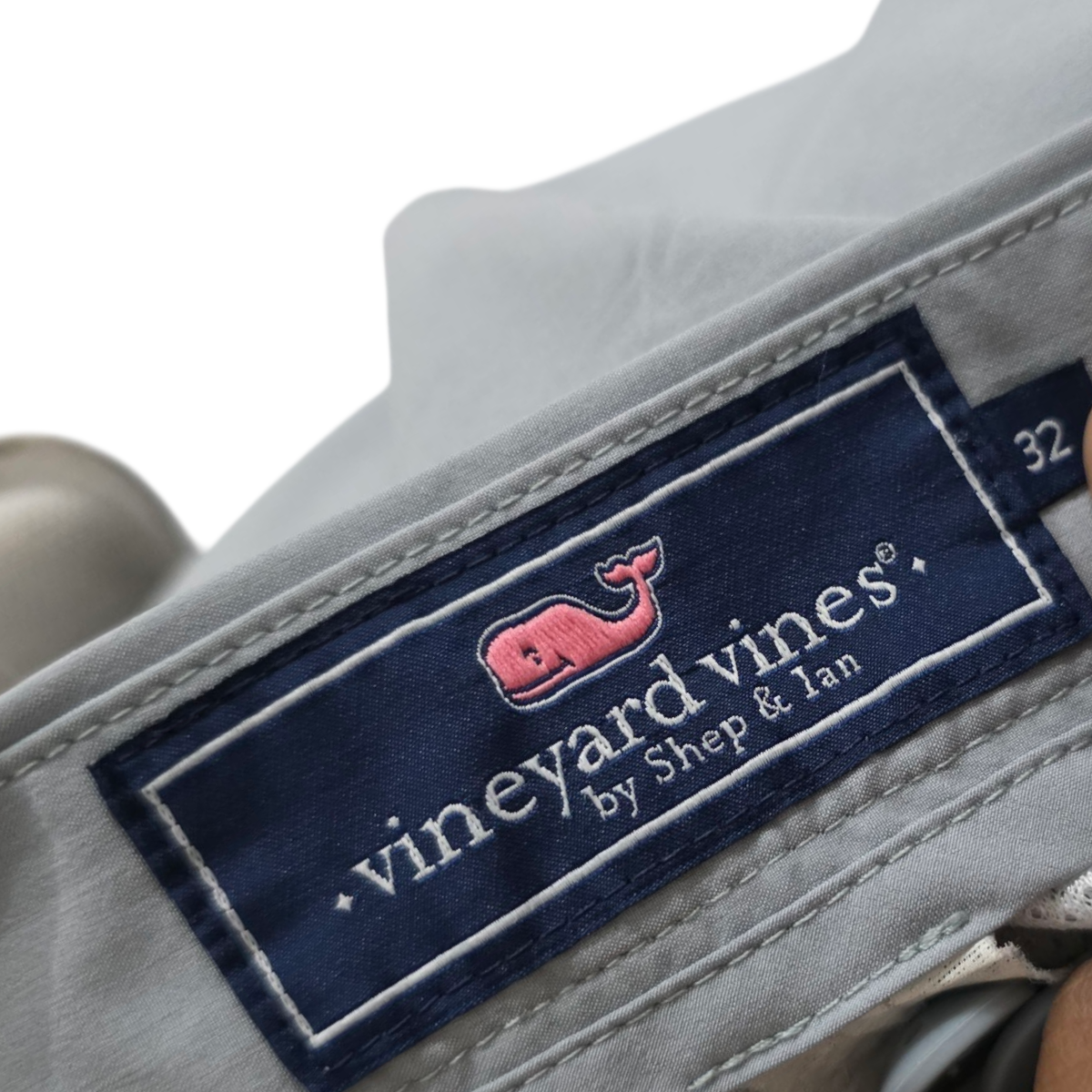 Bermuda Vineyard Vines Talla 32 Gris