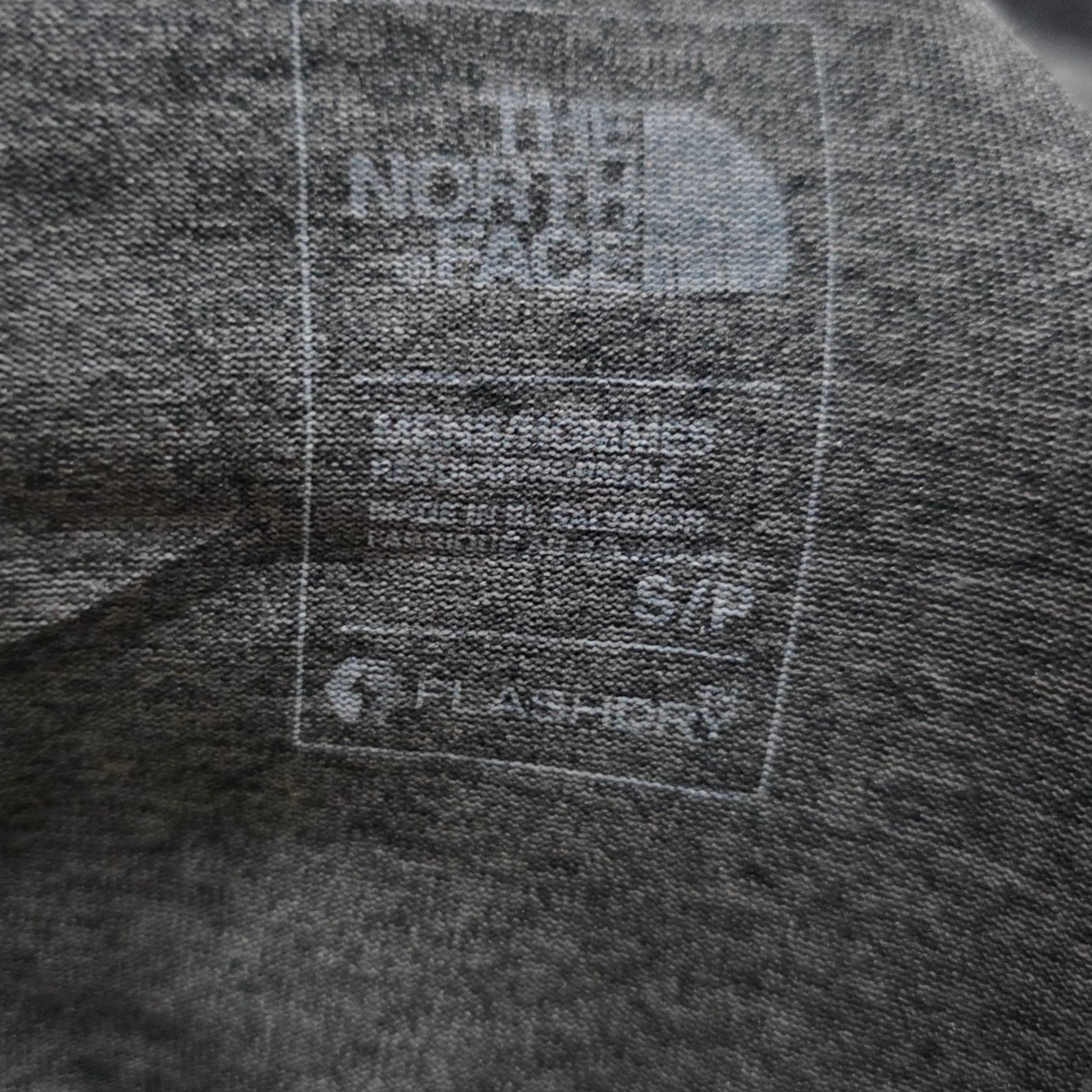 Playera Con Gorro The North Face Chico S Gris Oscuro