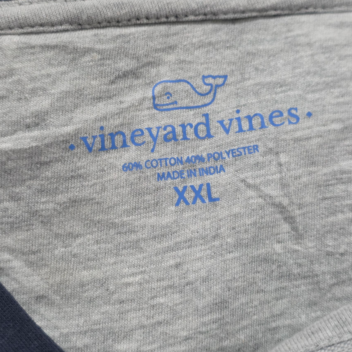 Sueter Vineyard Vines Cierre Corto Gris