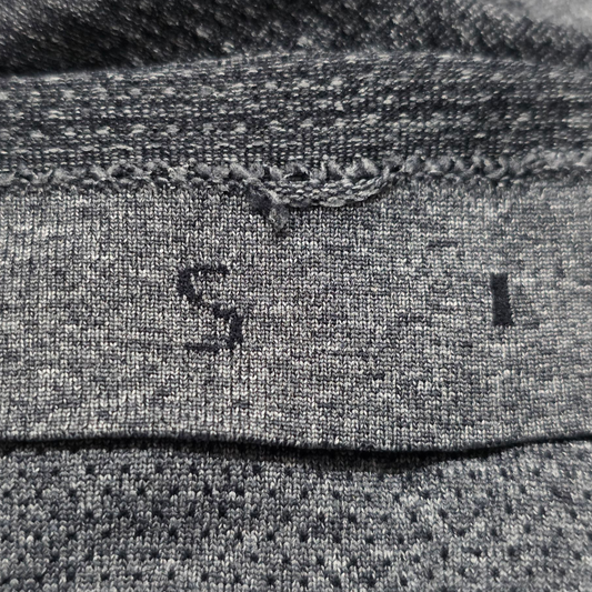 Playera Lululemon Chico S Gris