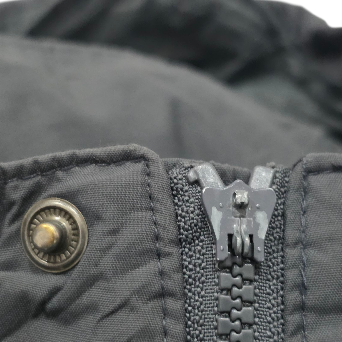 Chamarra Columbia 2xl Gris Con Gorro Resistente Agua