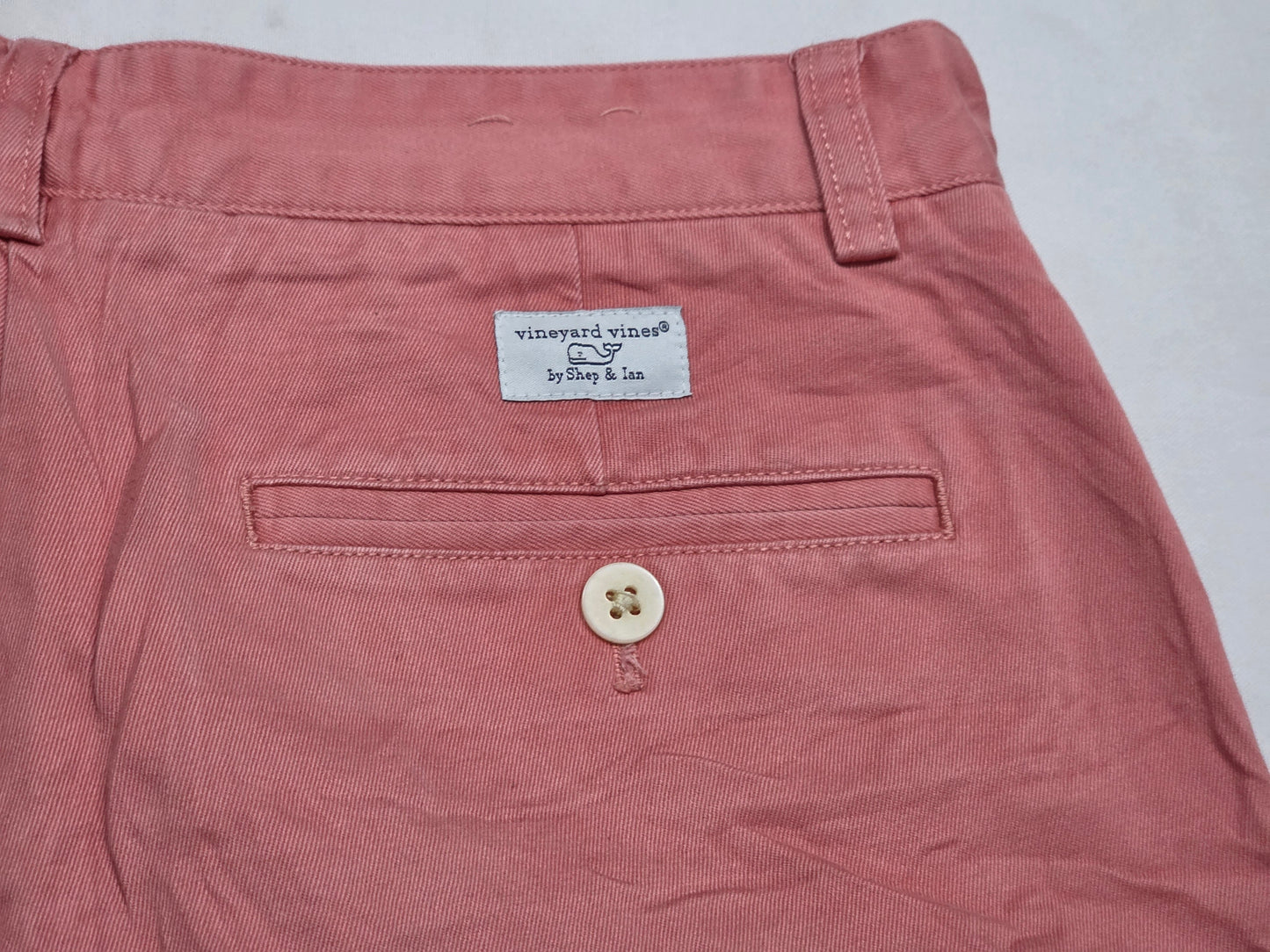 Bermuda Vineyard Vines Talla 30 Coral Club Short