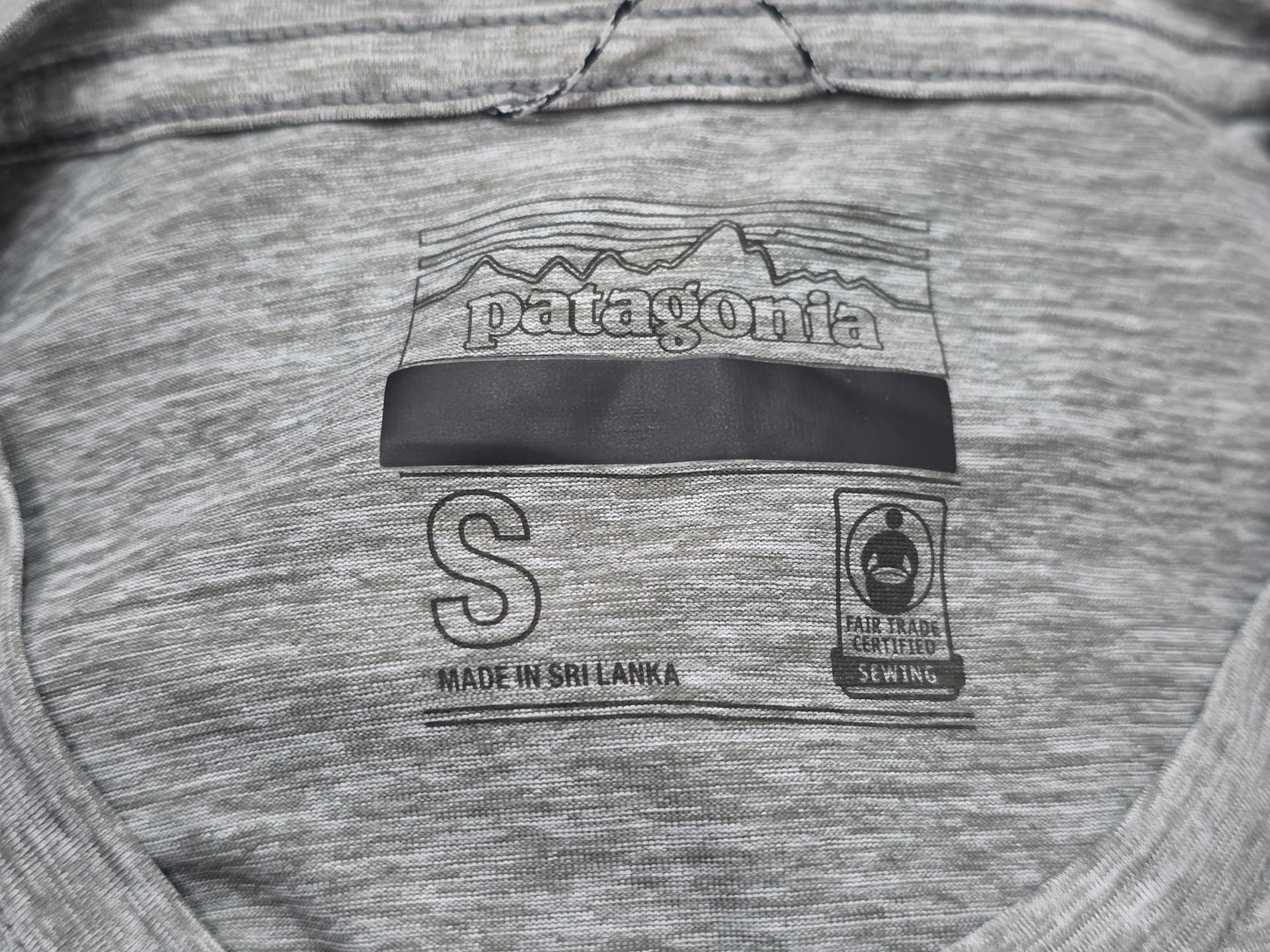 Playera Manga Larga Patagonia Chico S Gris