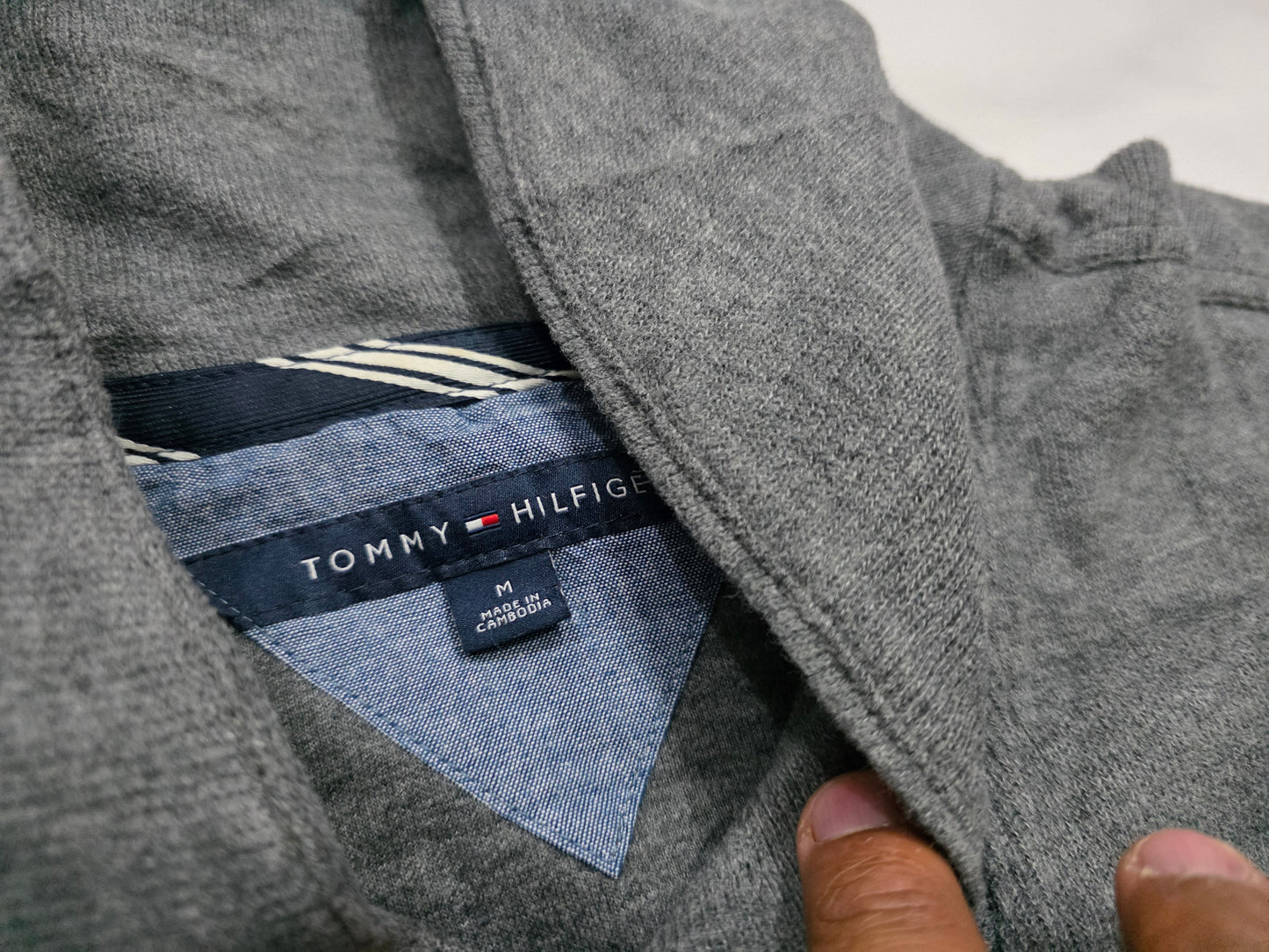 Sueter Tommy Hilfiger Mediano M Gris