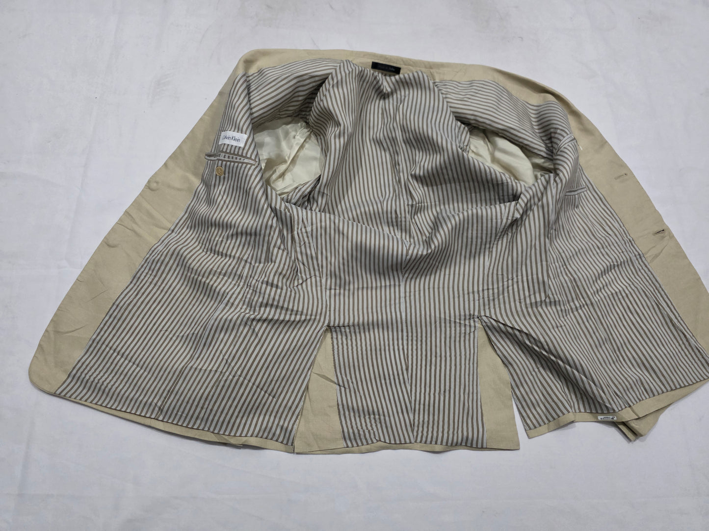 Saco Calvin Klein 42r Cafe Claro
