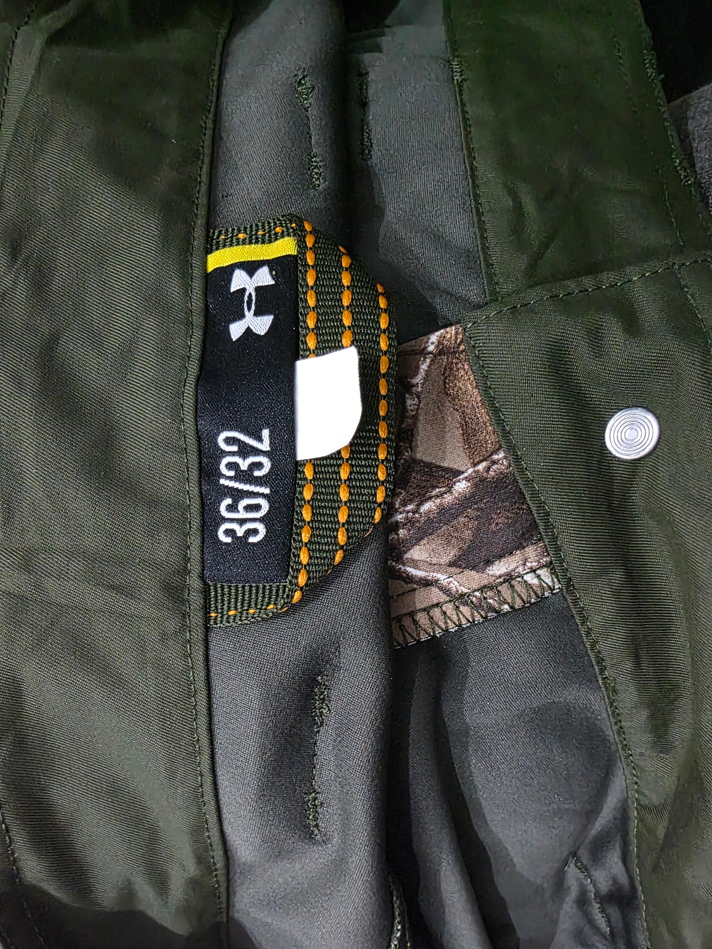 Pantalon Under Armour 36x32 Deportivo Camuflaje Cafe