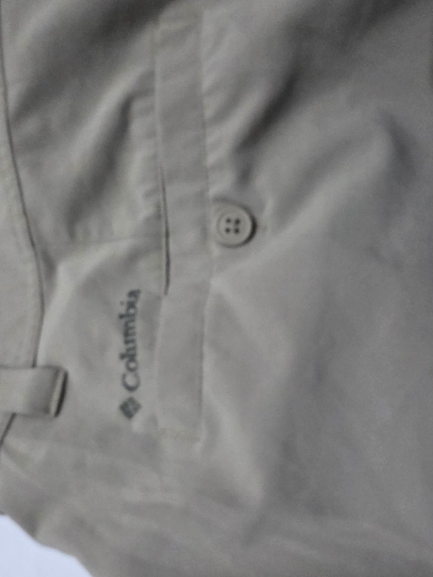 Bermuda Columbia Omni Shade Talla 40 Cafe