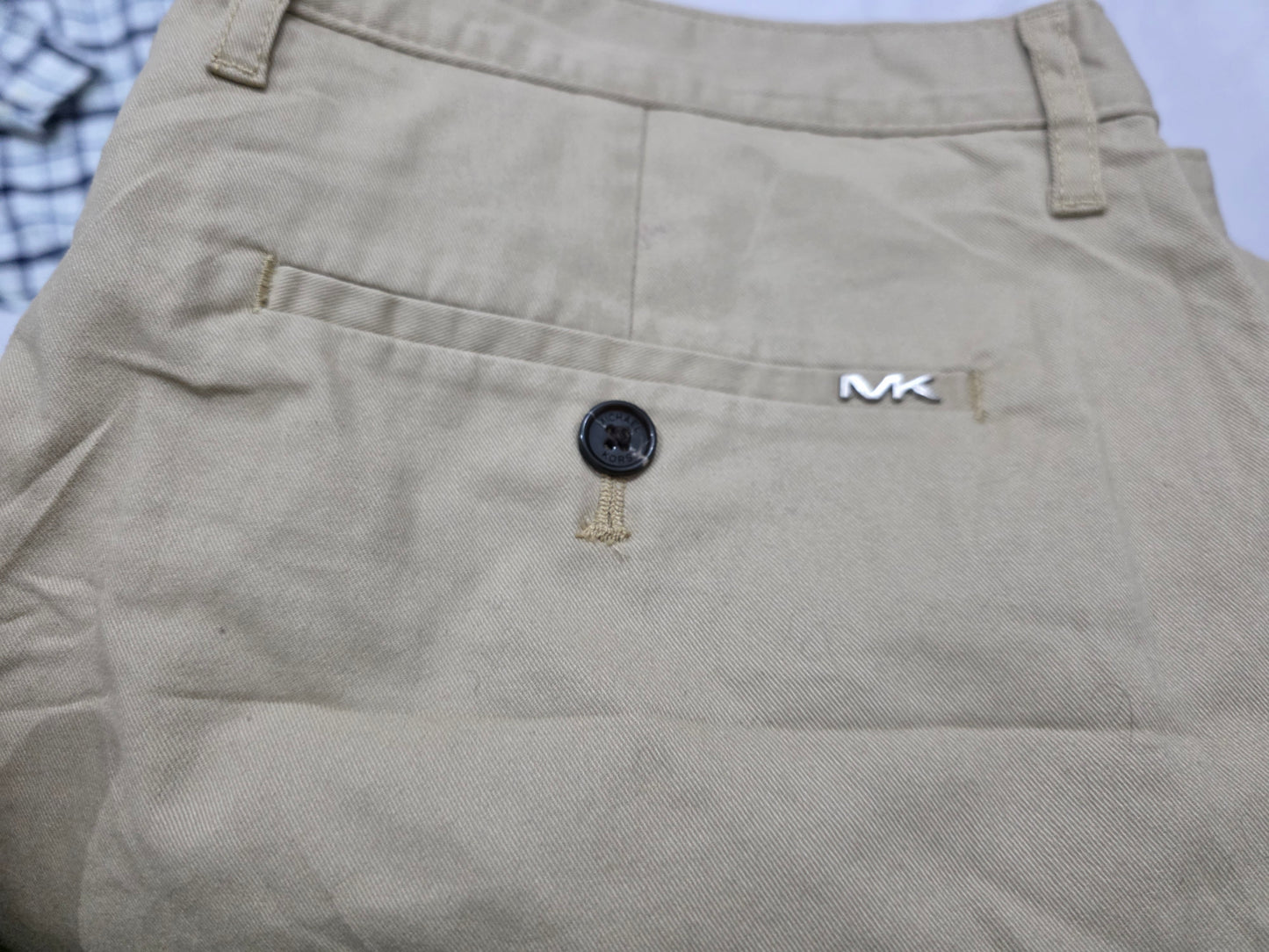 Bermuda Michael Kors Talla 36 Cafe Claro